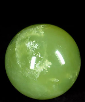 2.0" Serpentine/New Jade Sphere, Crystal Ball