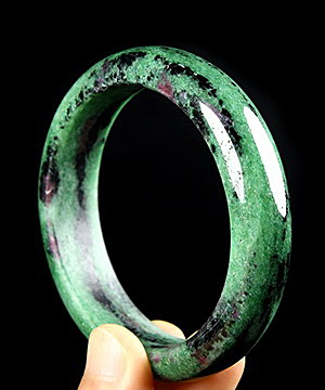 Inside Diamete(60 mm) Ruby Zoisite Carved Crystal Bangle, Crystal Healing