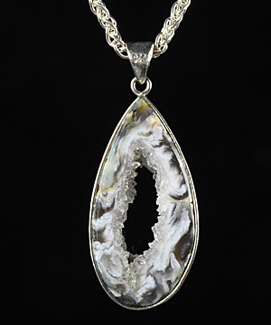 Nice! 1.5" Agate Geode Carved Crystal Pendant, Crystal Healing