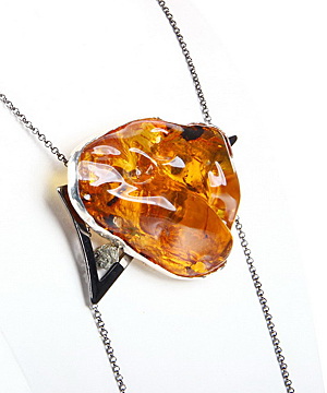 Designer style, 3.2" Baltic Amber Carved Crystal Necklace, Crystal Healing